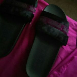 Vs pink slides small